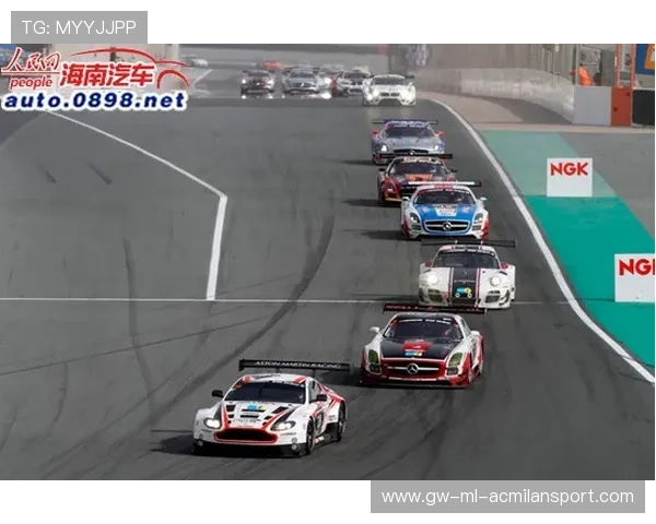 赛车GT赛夜战灯光下的速度诗篇